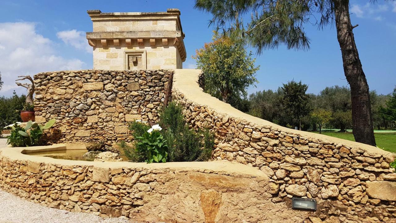 Masseria Pisciani Torchiarolo エクステリア 写真